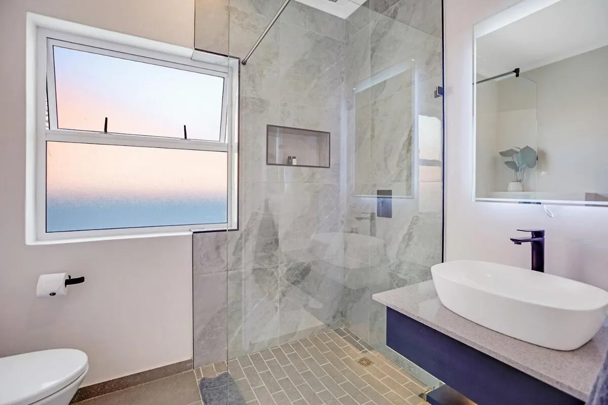 Cape Azure Stay Sea Point ケープタウン